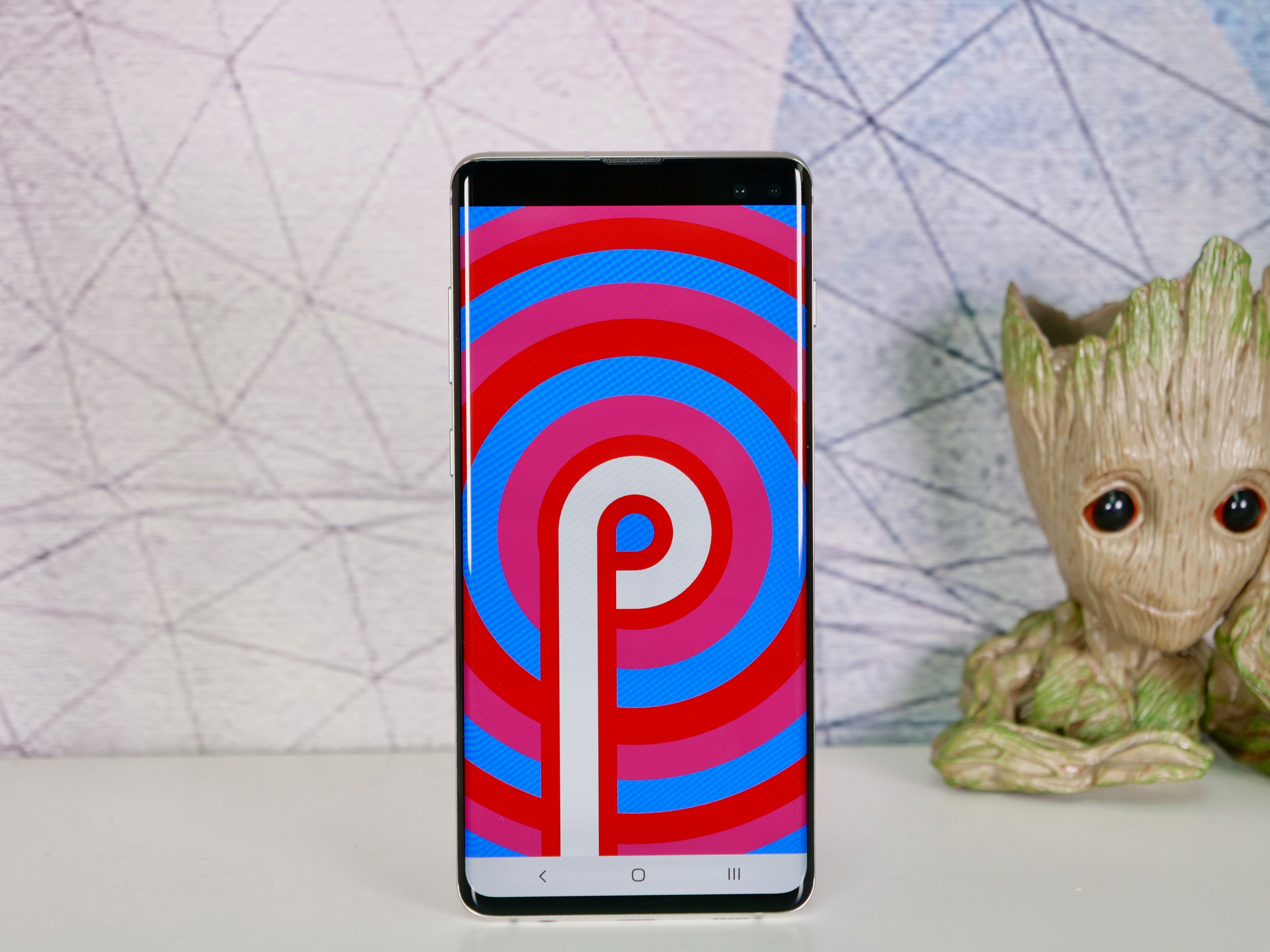 Samsung Galaxy S10 Plus One UI Software Android 9 Pie
