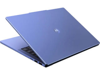 Motorola Moto Book 60 14IRH10R (83J70009IN) Laptop