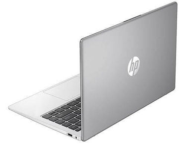 HP 250 G10 (C91W6AT) Laptop