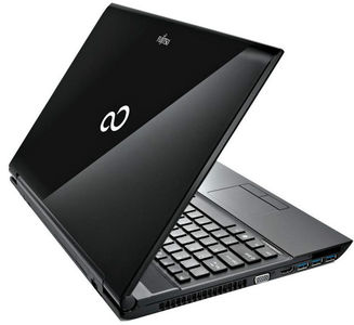 Fujitsu Lifebook AH532 Laptop