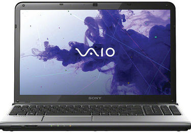 Sony VAIO E SVE1511MFX/S Laptop