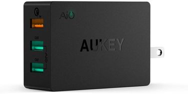 Aukey PA-T2 (42W) 3-Port USB Wall Charger