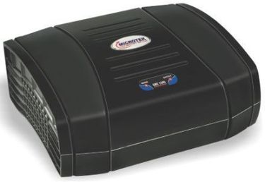 Microtek EM1390 Voltage Stabilizer