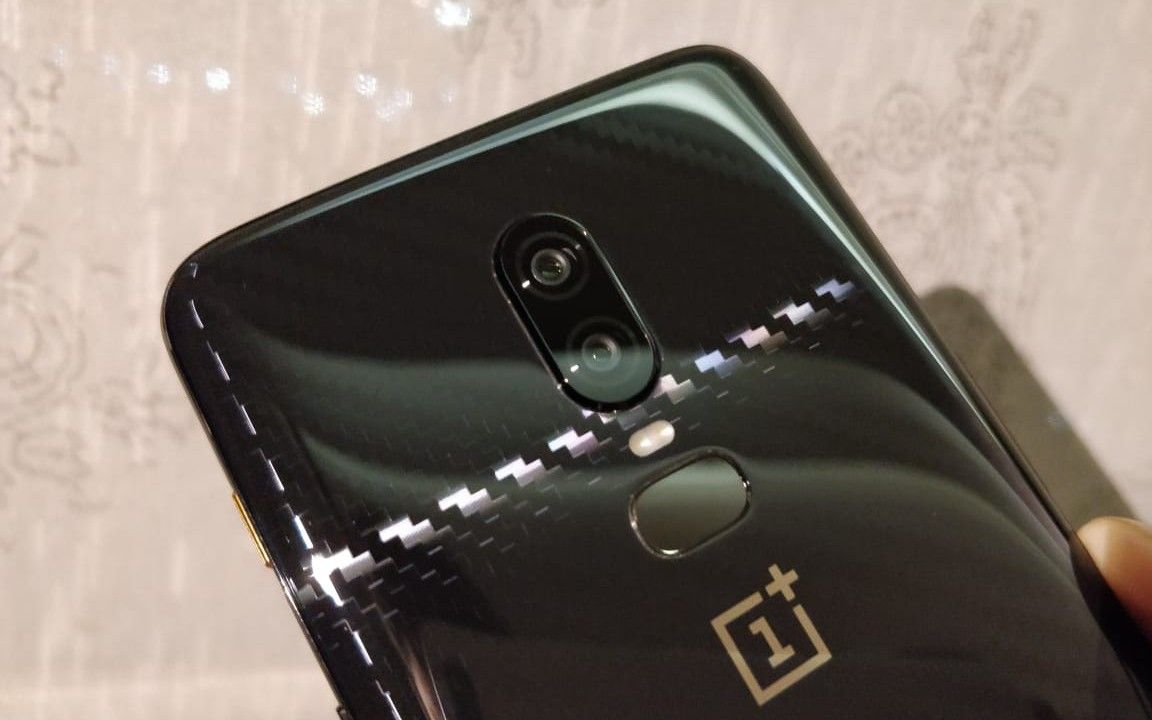 OnePlus 6 Marvels Avengers Edition