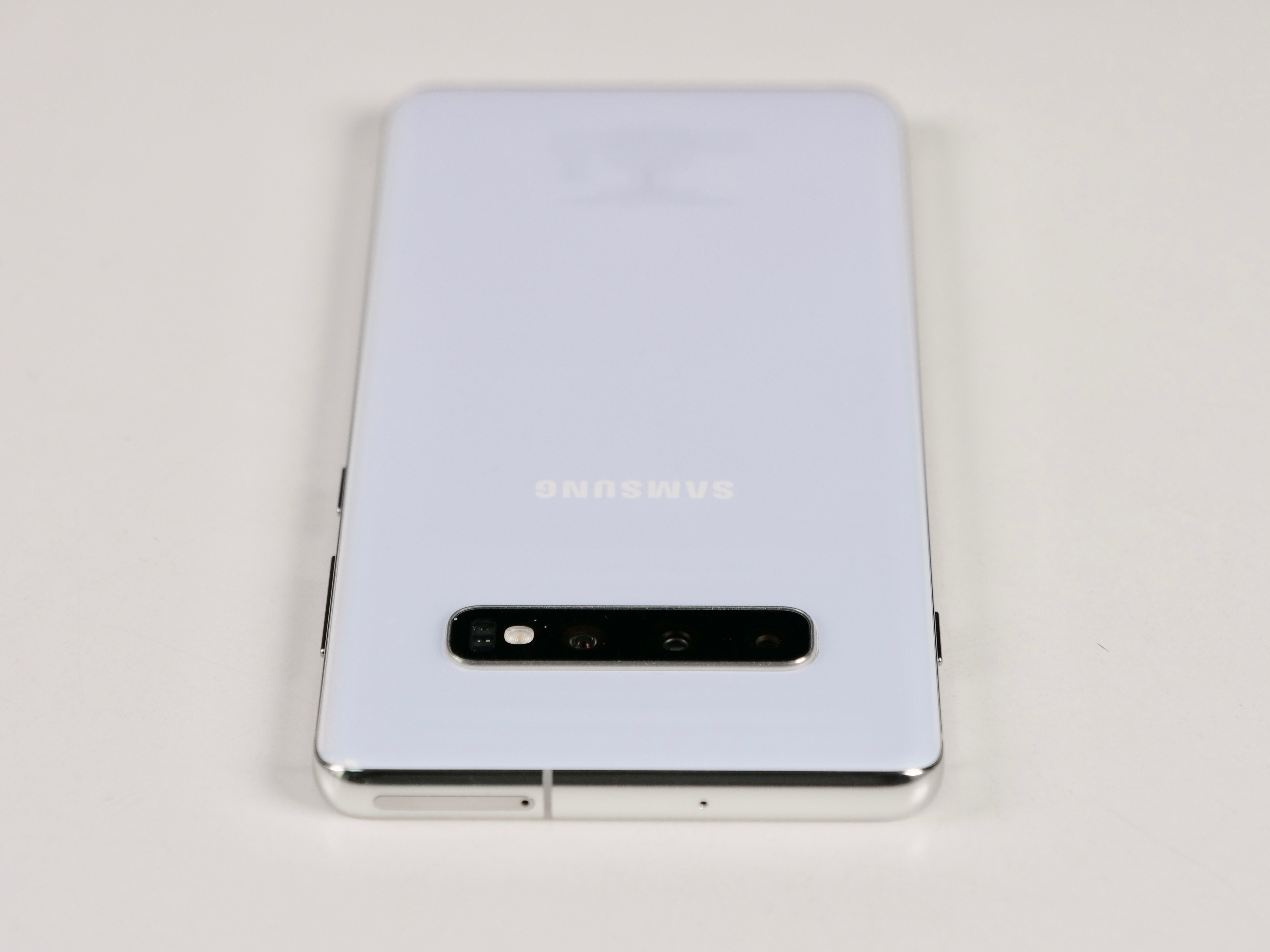 Samsung Galaxy S10 Plus Dual SIM Micro SD Card Slot