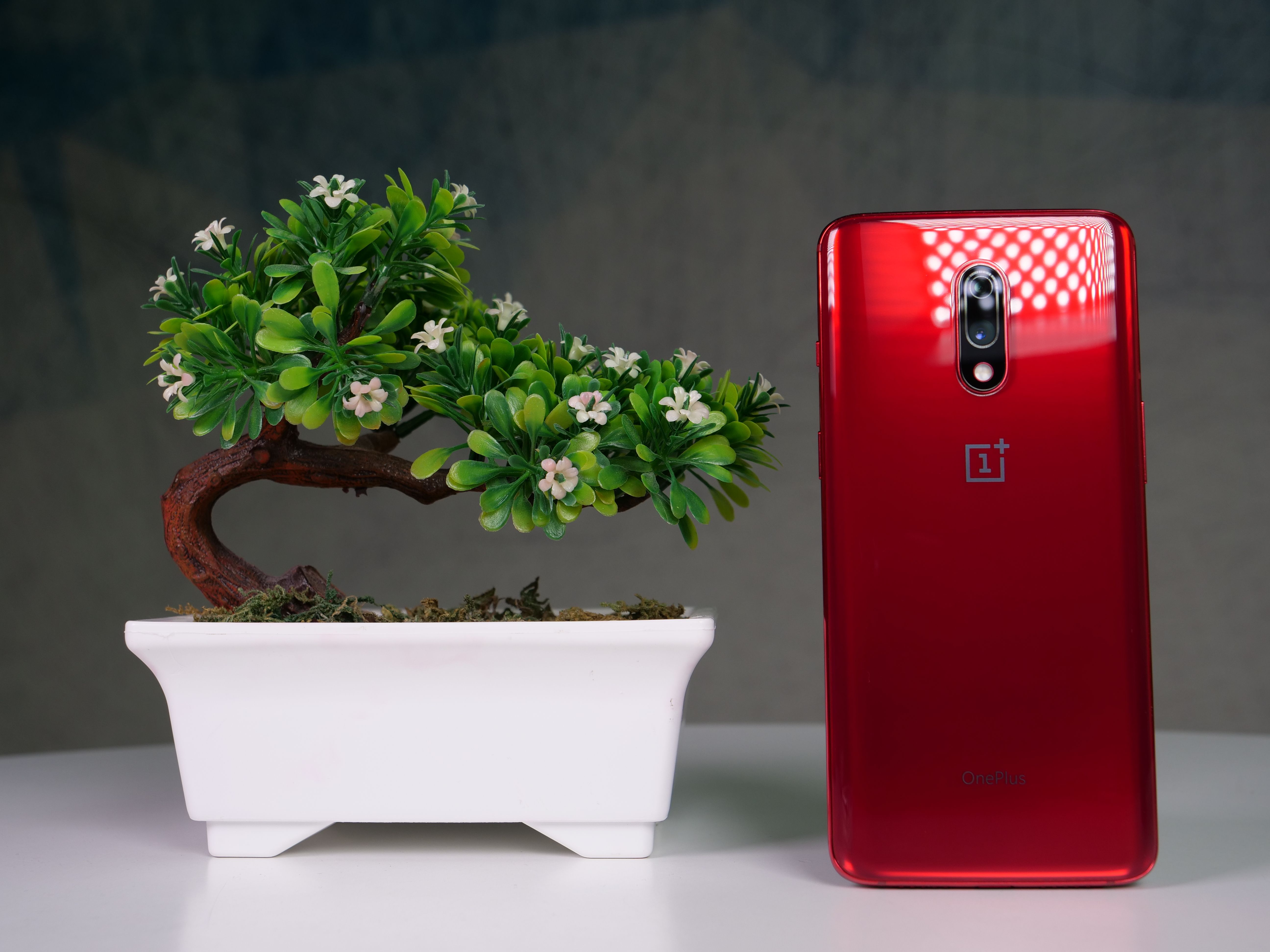 Oneplus 7 review product shot