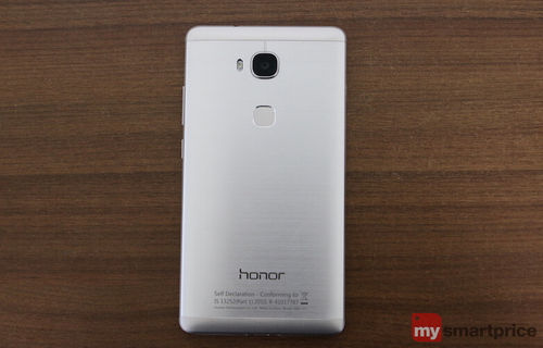 https://assets.mspimages.in/gear/wp-content/uploads/2016/05/Huawei_Honor_5X_8.jpg