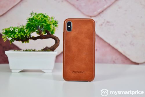 https://assets.mspimages.in/gear/wp-content/uploads/2018/10/JISONCASE-Vintage-Genuine-Leather-Slim-Case-For-Apple-iPhone-X-XS-01.jpg