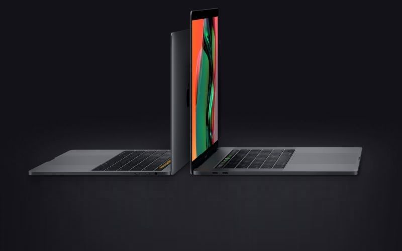 All four Thunderbolt 3 ports in the 2018 13-inch MacBook Pro with Touch Bar  work at full speed -  News