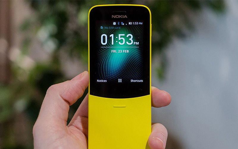 Nokia 8110 4G (3)