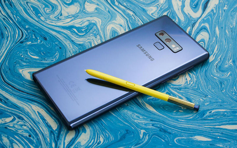 Samsung Galaxy S9 and Galaxy Note 9 can now run Android 12, unofficially