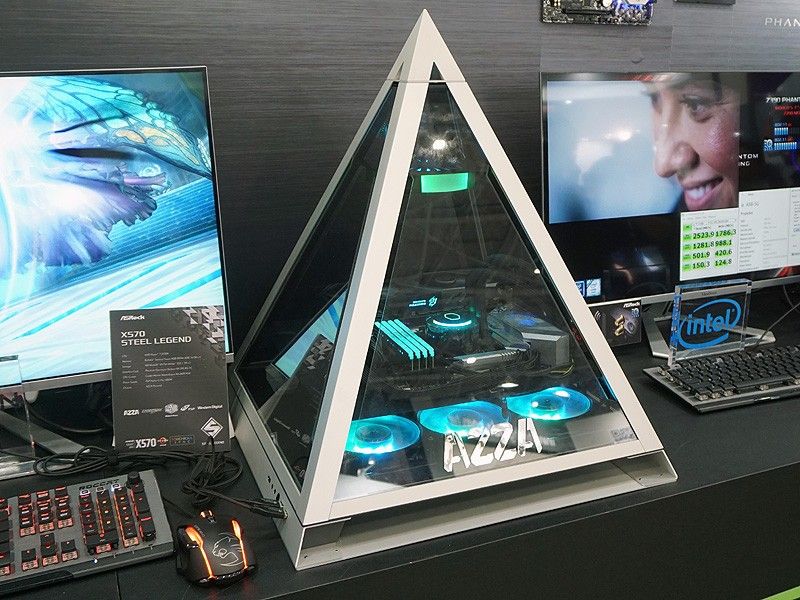 Azza Pyramid Case