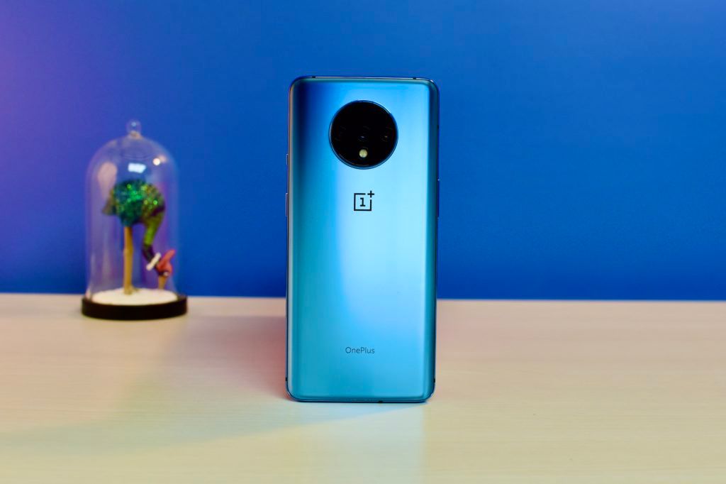 OnePlus 7T Rear Design Frosted Glass