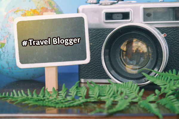 top travel instagram hashtags