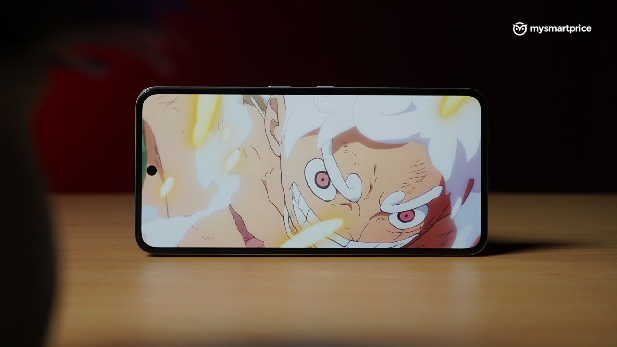 CMF Phone 2 Pro's display