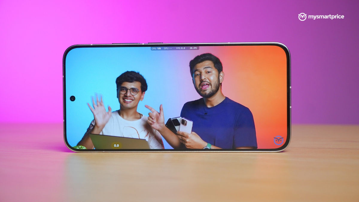 POCO F7's display