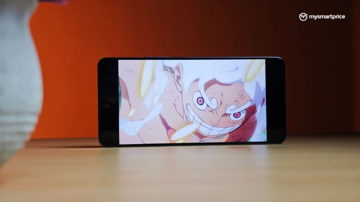 Realme GT 7 Display