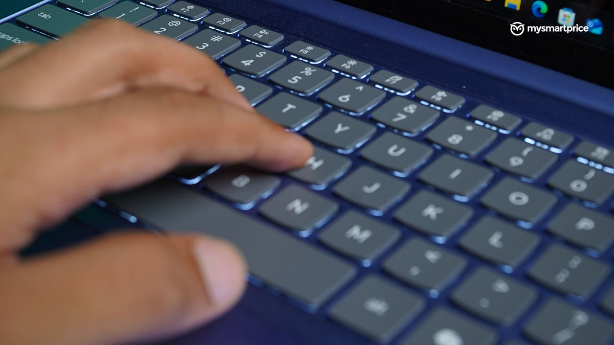 Moto Book 60's Keyboard
