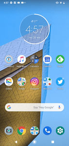 Motorola One Macro Software UI - Home Screen