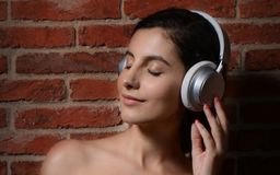 Infinix Quiet X Wireless Headphones Review Cover