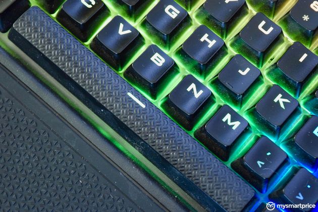 Corsair K95 RGB Platinum Gaming Mechanical Keyboard Textured Spacebar