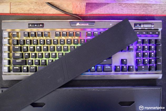 Corsair K95 RGB Platinum Gaming Mechanical Keyboard Wrist Rest Detached Rubber Pad Texture 1