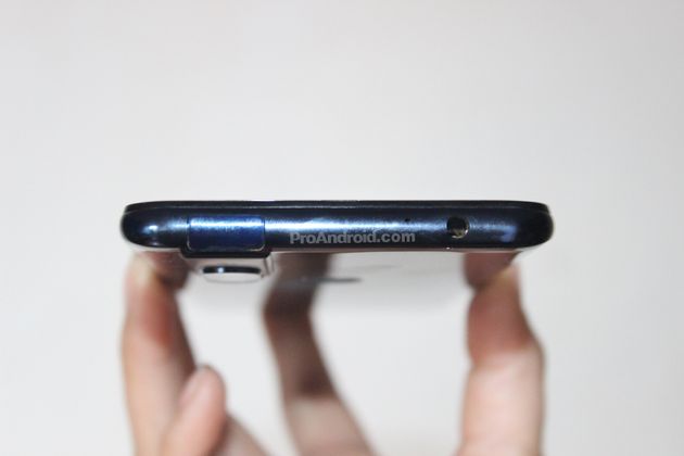 Motorola One Leaked Full-Screen Smartphone Pop-Up Camera