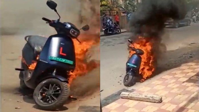 Fire in electric scooter in vijayawada Andra Pradesh
