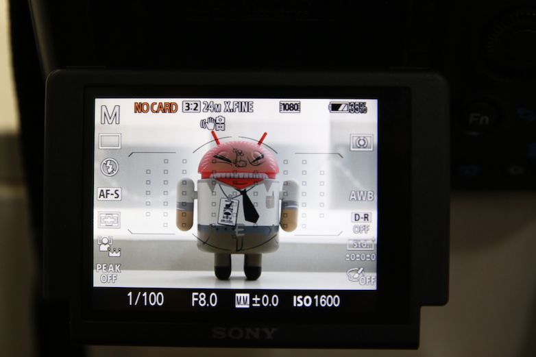 Sony A68 display