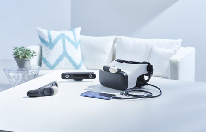 HTC Link VR With Wireless Controllers
