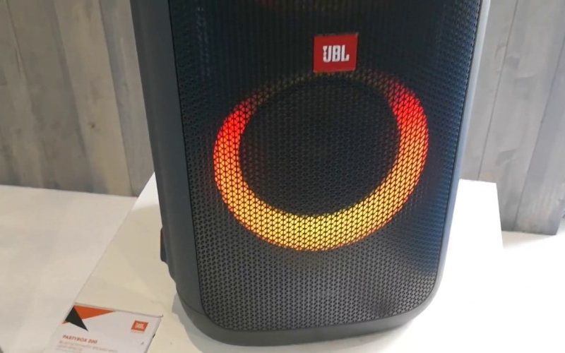 JBL PartyBox 200 and JBL PartyBox 300 Speakers