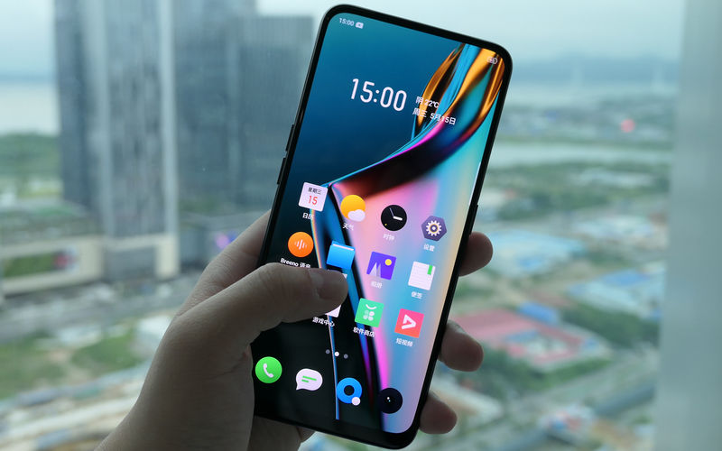 Realme X Confirmed to Feature AMOLED Display, Hands-on