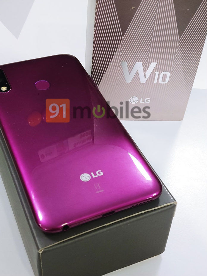LG W10 leaked live image