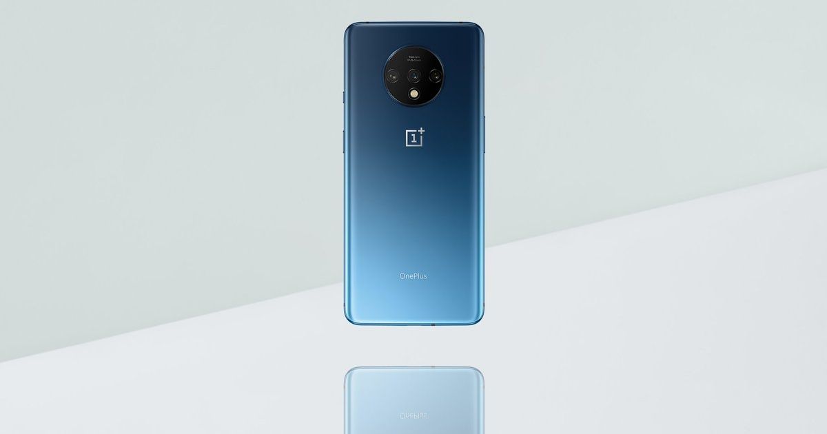 OnePlus 7T Design Nebula Blue Gradient 02