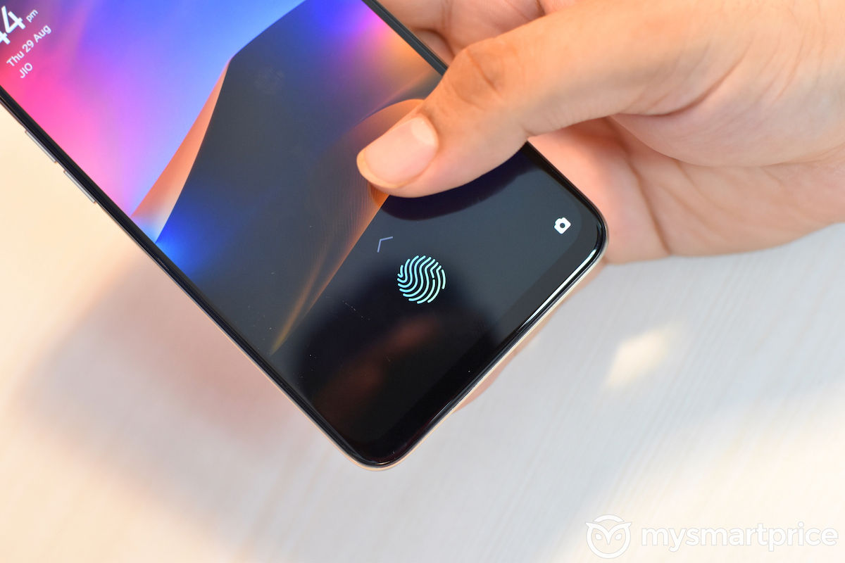 Realme X Optical In-Display Fingerprint Reader