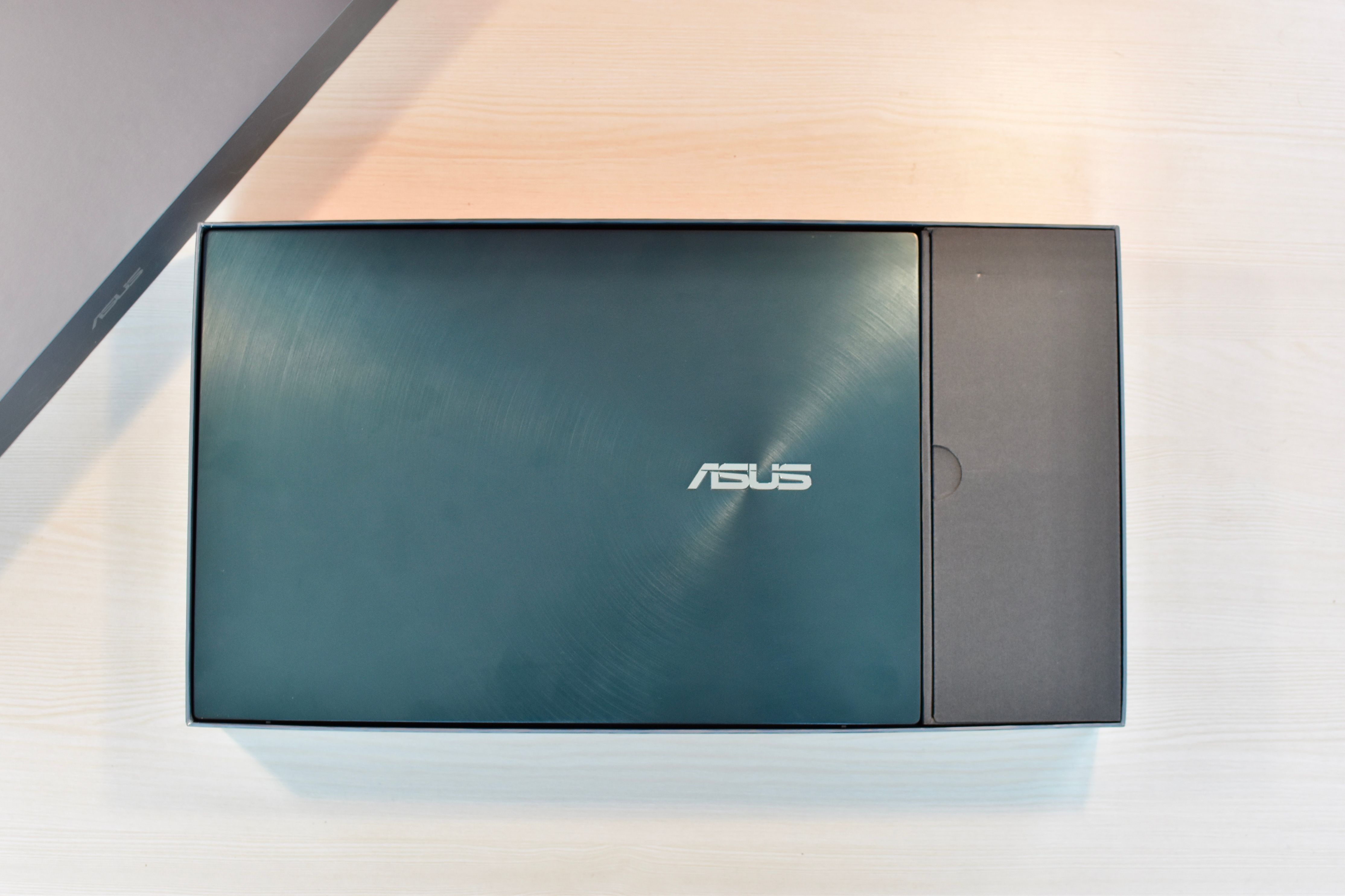 asus zenbook duo