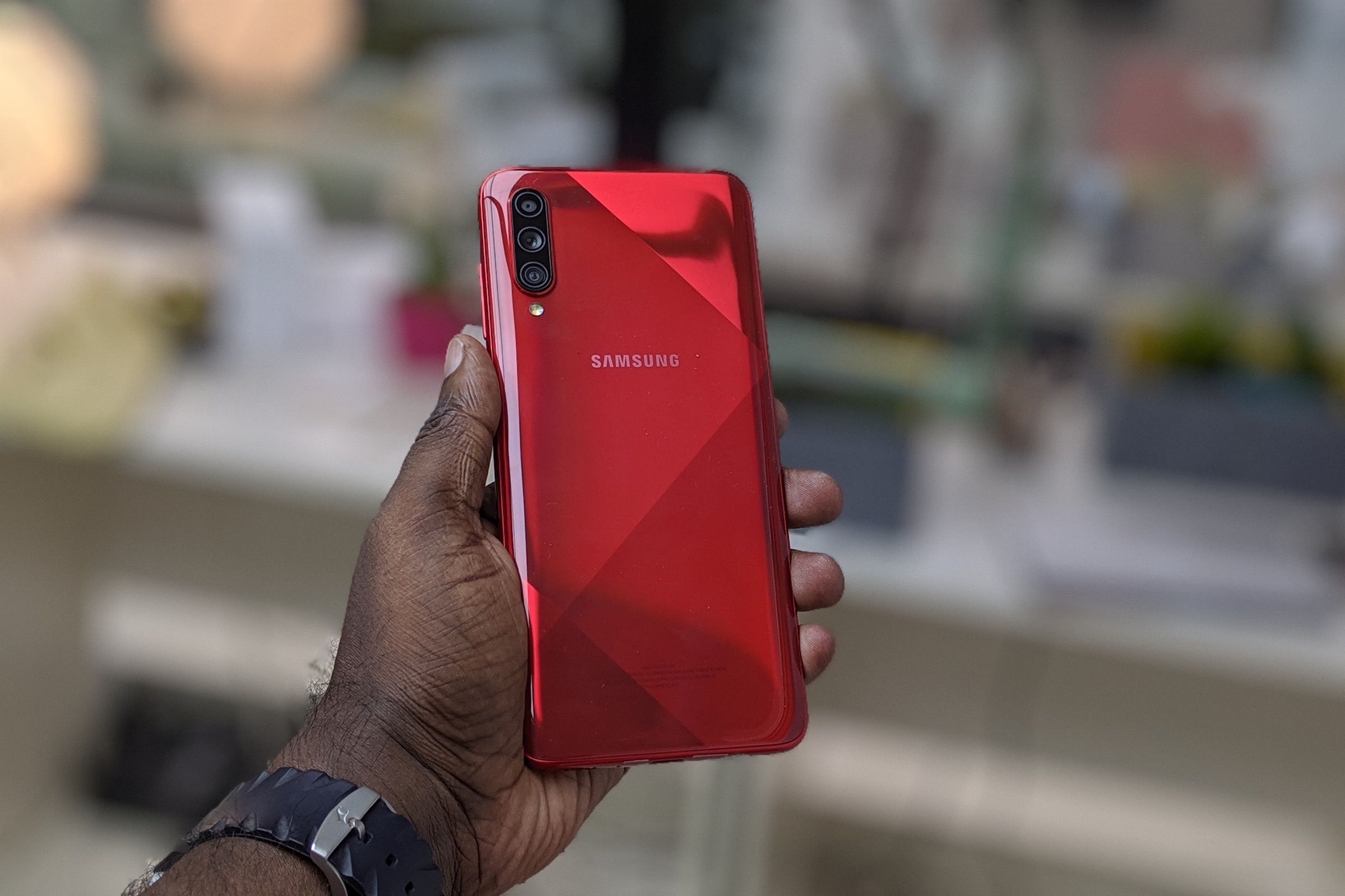 samsung a70 red colour