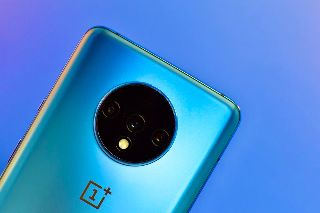 OnePlus 7T Triple-camera Design