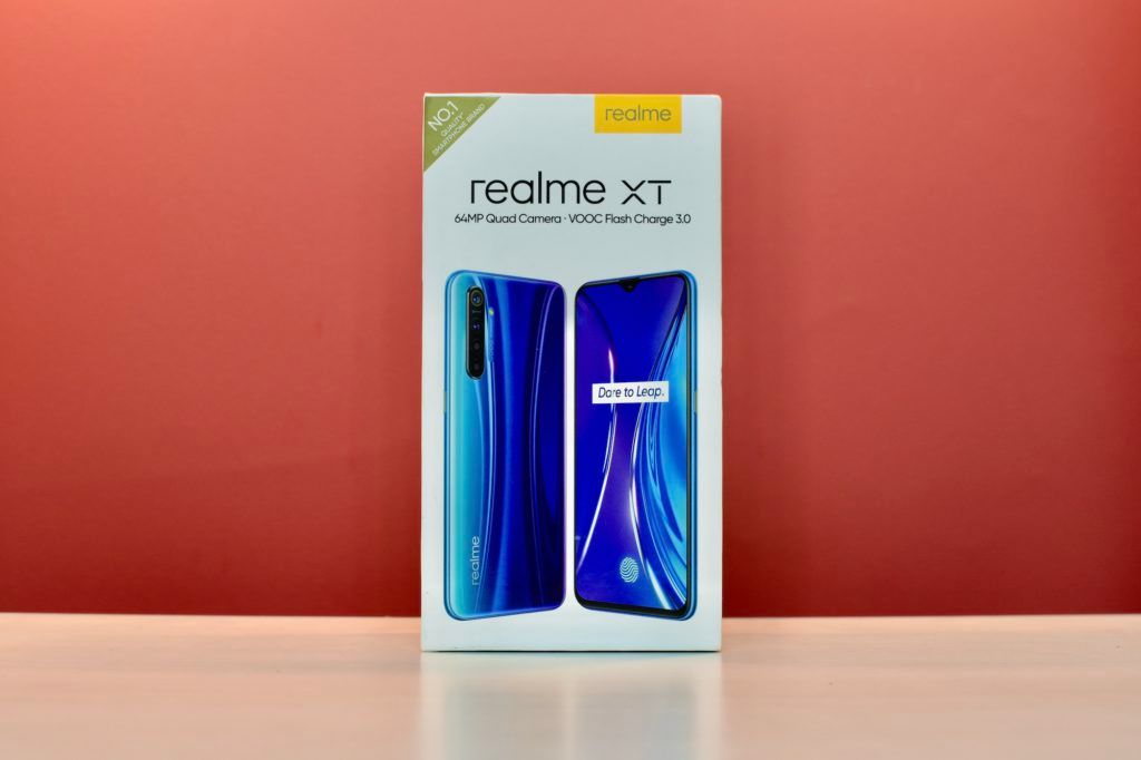 Realme XT Box