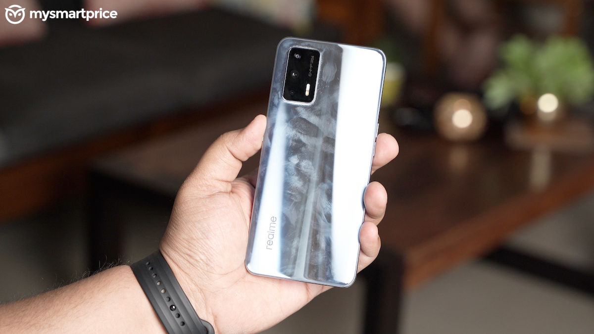 Realme GT 2 Review: All-Rounder with an Impressive Design - MySmartPrice