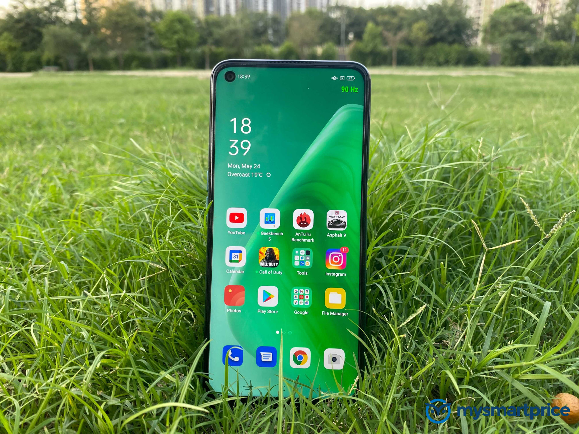 Oppo A74 5G Review: Great Battery Life, but What Else?