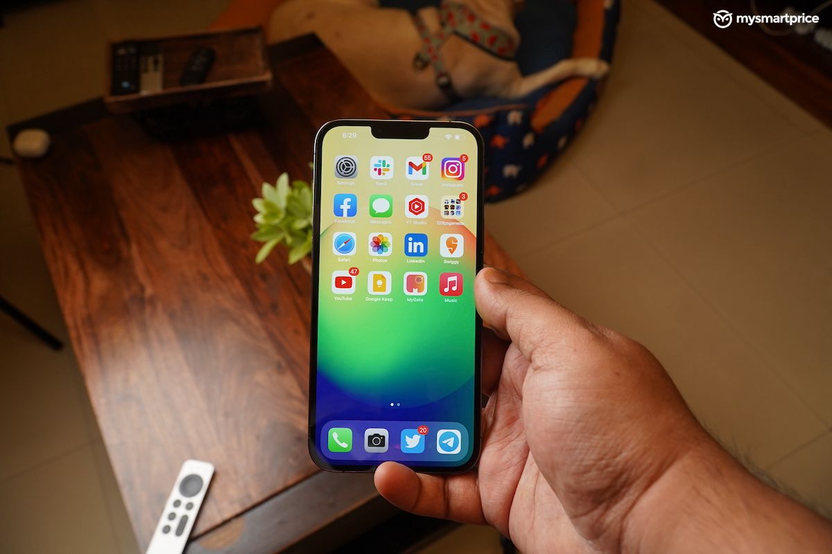 iPhone 13 Pro Max Review In-Depth - Living Up to the 'Pro' Moniker -  MySmartPrice