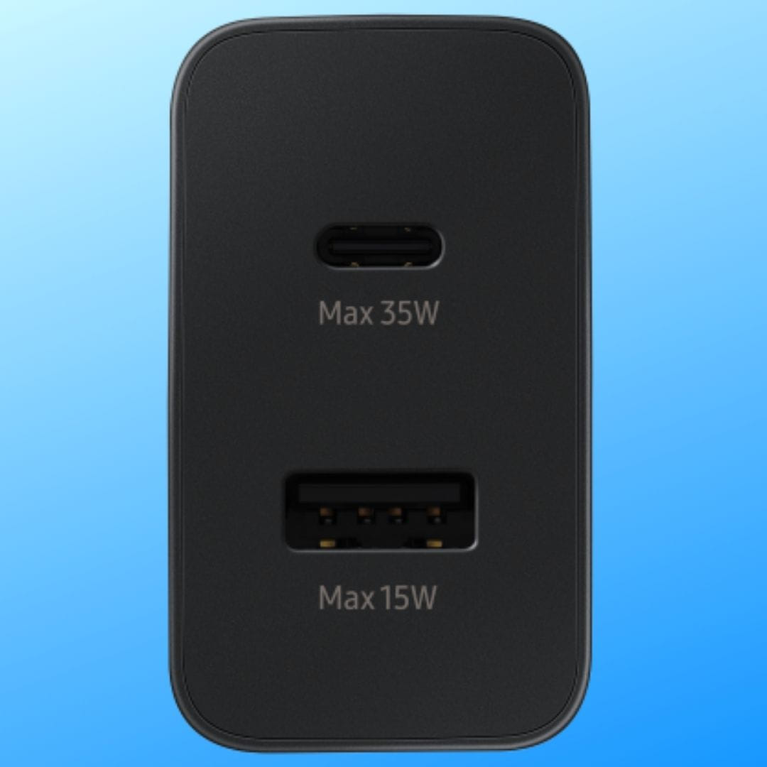 The new power adapter can simultaneously charge two devices