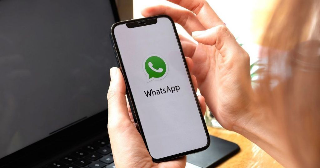 WhatsApp Group Name List: 200+ Best WhatsApp Group Names for Friends