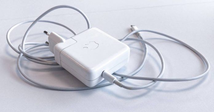 macbook_charger India EU charger policy