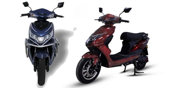 Komaki DT 3000 (L) and Komaki LY (R) electric scooters
