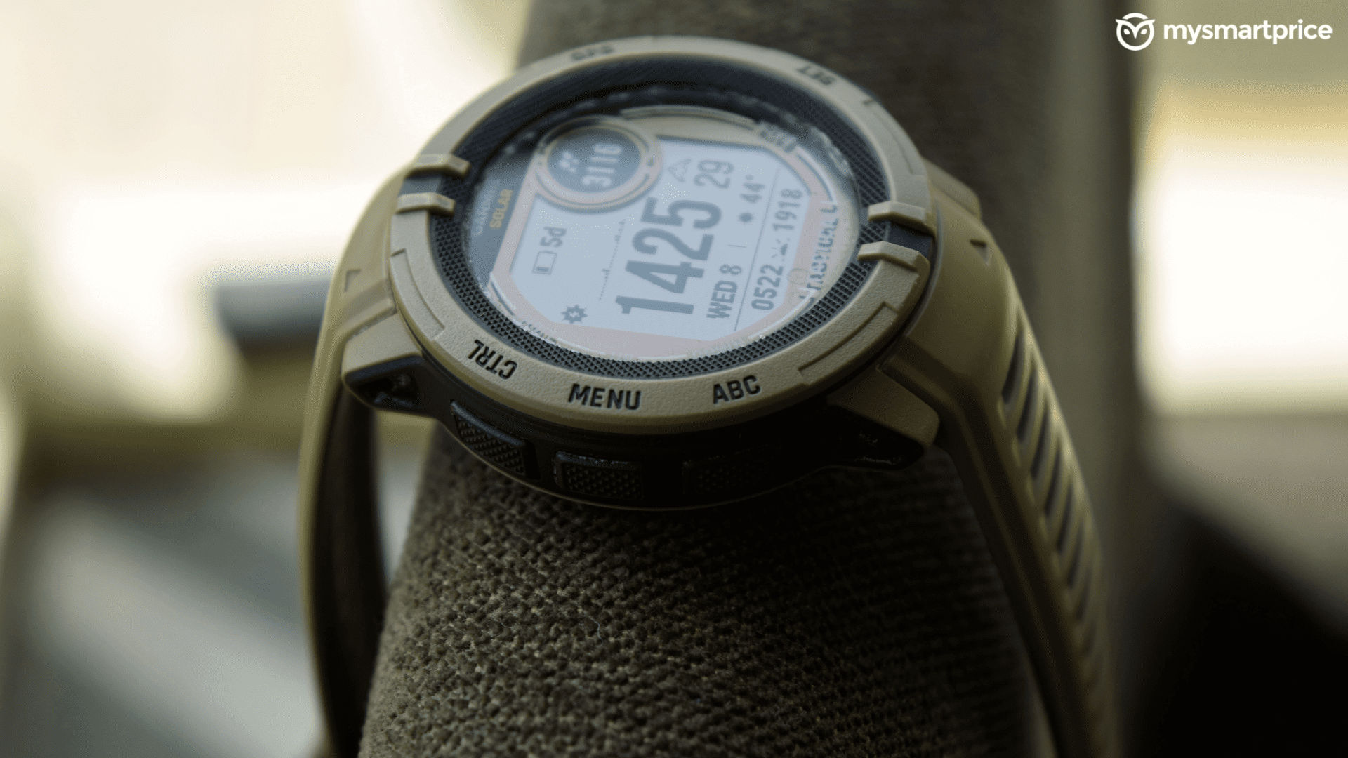 Garmin Instinct 2 Solar Tactical Edition Review: Packs Everything Except a  Colour Display - MySmartPrice