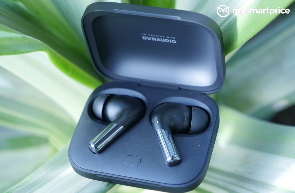 OnePlus Buds Pro 2 review: Wireless ANC headphones with awesome bass and  long battery life -  Reviews