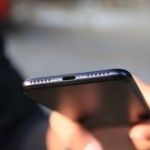 Apple iPhone 7