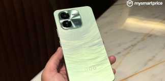 iQOO Z9x review back